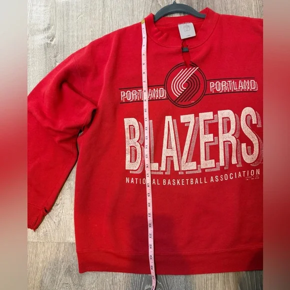 Vintage Logo 7 Portland Trail Blazers Crewneck – Men’s XL – Perfectly Distressed - Picture 10 of 11